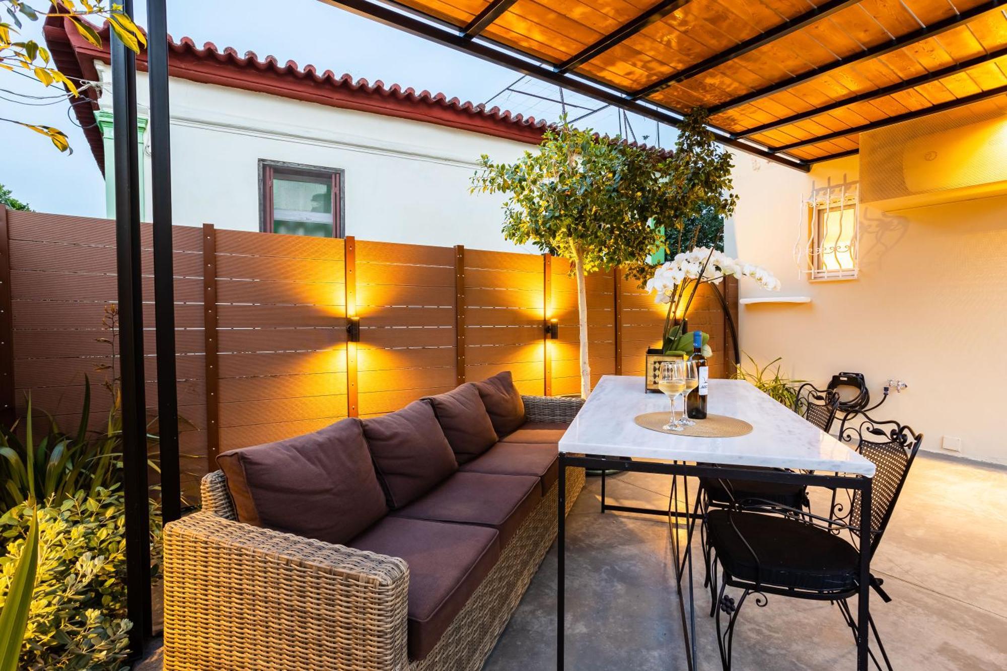 Villy'S Comfort Zone Apartments Kalamata Exteriér fotografie